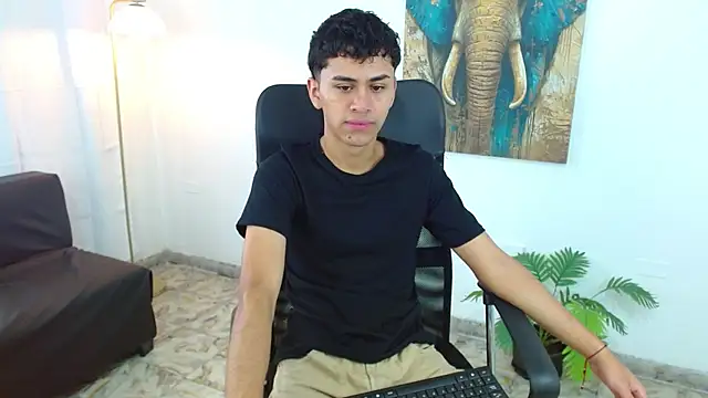 Snapshot of Alancum7 chatting on 25, 10, 2025 Alancum7 online show from 25, 10, 2025