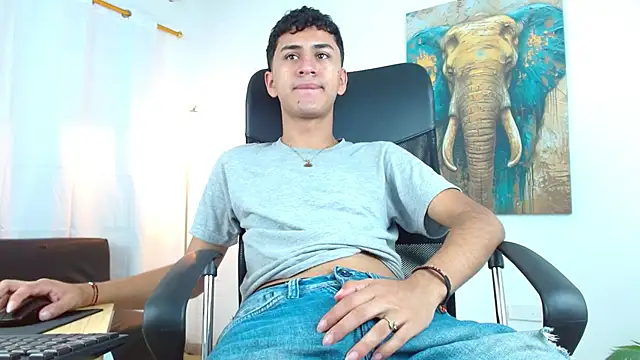 Snapshot of Alancum7 chatting on 25, 11, 2025 Alancum7 online show from 25, 11, 2025