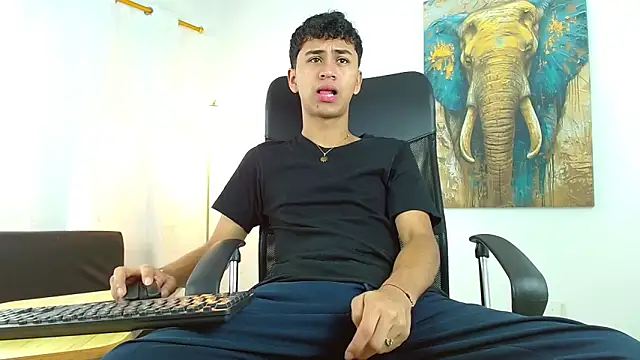 Snapshot of Alancum7 chatting on 3, 12, 2025 Alancum7 online show from 3, 12, 2025