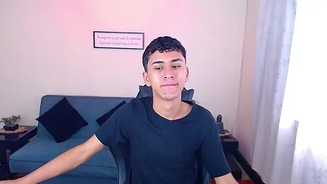 Snapshot of Alancum7 chatting on 16, 12, 2025 Alancum7 online show from 16, 12, 2025