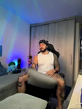 Snapshot of Dave-Max01 chatting on 27, 11, 2025 Dave-Max01 online show from 27, 11, 2025