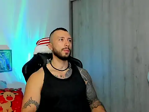 Snapshot of Dave-Max01 chatting on 4, 12, 2025 Dave-Max01 online show from 4, 12, 2025