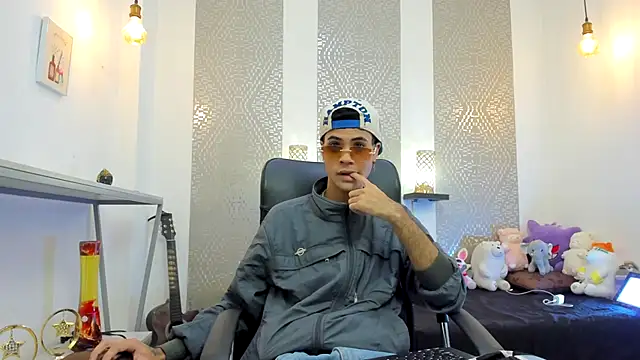 Snapshot of JacobBlackwell_ chatting on 25, 10, 2025 JacobBlackwell online show from 25, 10, 2025