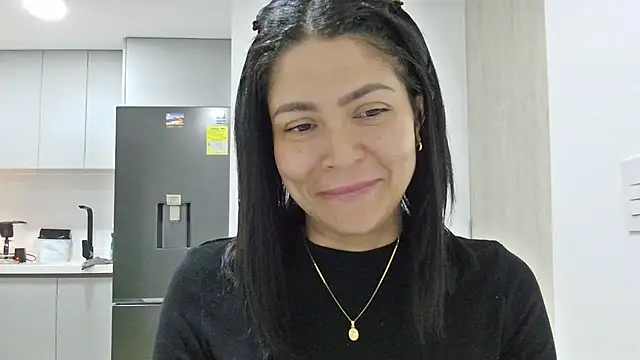 Snapshot of Ina_Jody chatting on 8, 10, 2025 Ina Jody online show from 8, 10, 2025