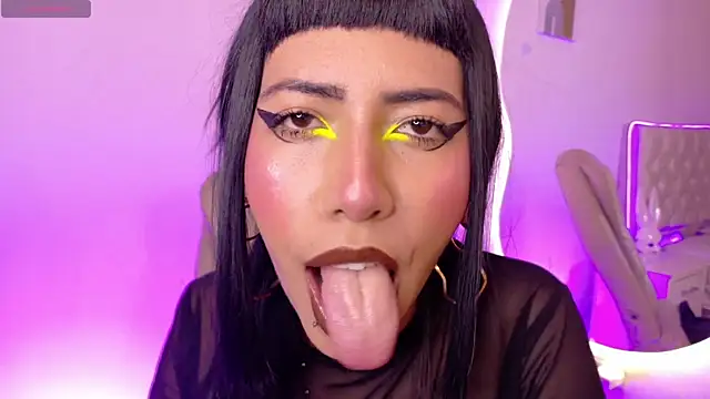 Snapshot of Nina_fox_0691 chatting on 10, 7, 2026 Nina fox 0691 online show from 10, 7, 2026