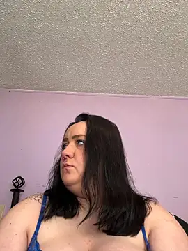 Snapshot of kenadee65 chatting on 6, 4, 2026 kenadee65 online show from 6, 4, 2026