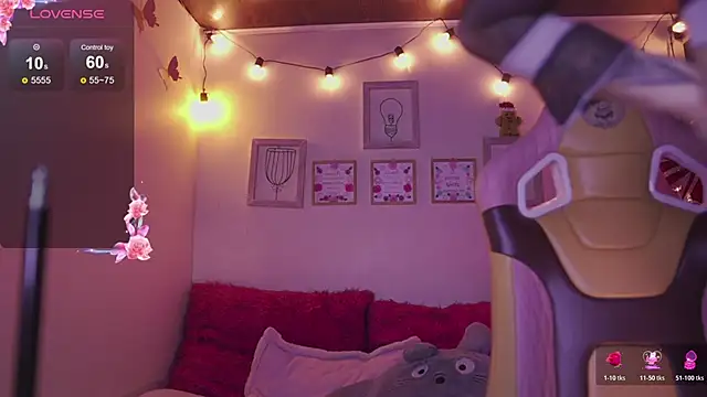 Snapshot of Giia_Moretti_ chatting on 16, 12, 2025 Giia Moretti online show from 16, 12, 2025