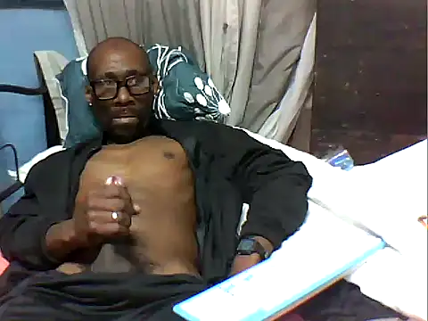 Snapshot of Toyboya6 chatting on 11, 6, 2026 Toyboya6 online show from 11, 6, 2026