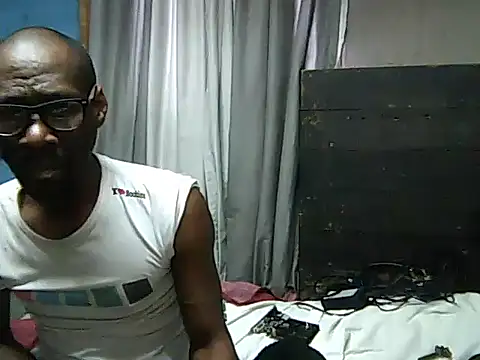 Snapshot of Toyboya6 chatting on 21, 7, 2026 Toyboya6 online show from 21, 7, 2026