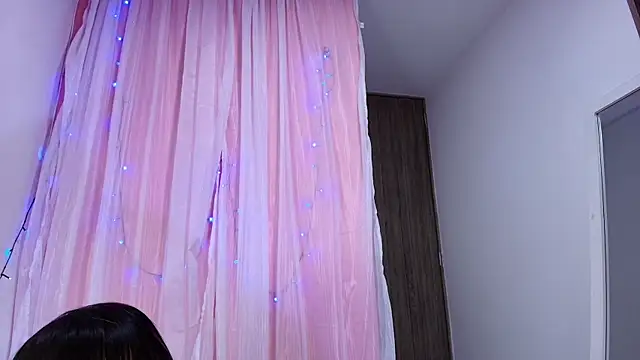 Snapshot of grace_sw chatting on 19, 11, 2025 grace sw online show from 19, 11, 2025