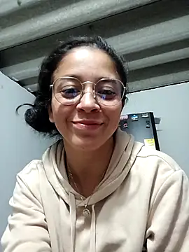 Eloisa smith online show from 5, 11, 2025