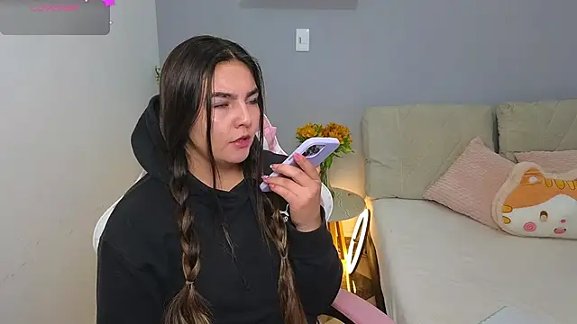 Snapshot of Ambeer_star chatting on 9, 10, 2025 Ambeer star online show from 9, 10, 2025