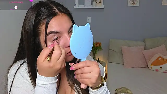 Snapshot of Ambeer_star chatting on 12, 10, 2025 Ambeer star online show from 12, 10, 2025