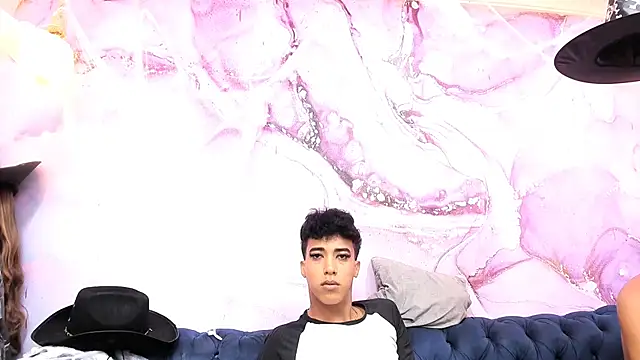 Snapshot of Tasty_now chatting on 19, 10, 2025 Tasty now online show from 19, 10, 2025