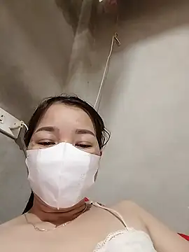 Snapshot of ladzy_sexy chatting on 26, 10, 2025 ladzy sexy online show from 26, 10, 2025