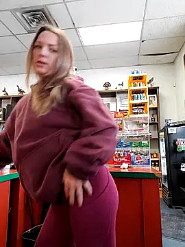 Cassaroll333 online show from 1, 12, 2025