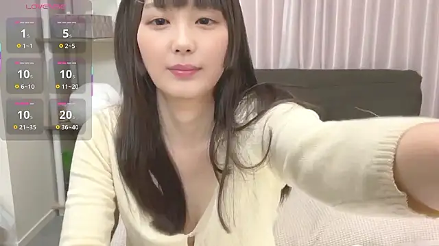 mai-chan  online show from 25, 11, 2025