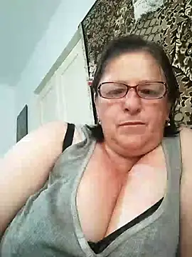 Snapshot of MilaCold5443 chatting on 5, 6, 2026 MilaCold5443 online show from 5, 6, 2026