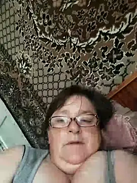 Snapshot of MilaCold5443 chatting on 8, 6, 2026 MilaCold5443 online show from 8, 6, 2026