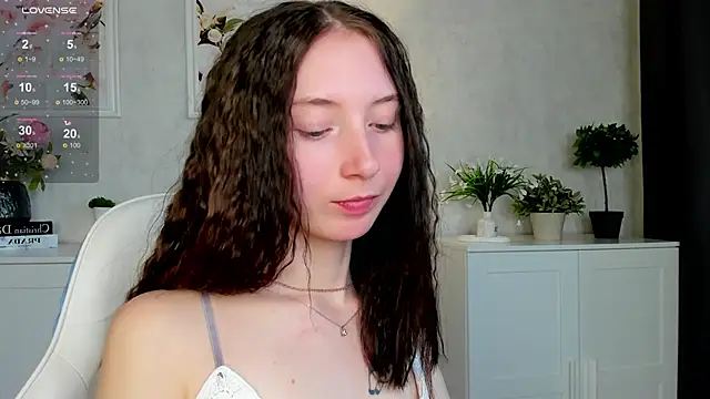 Snapshot of try_love_ chatting on 18, 10, 2025 try love online show from 18, 10, 2025