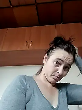 Snapshot of Ella-433 chatting on 4, 12, 2025 Ella-433 online show from 4, 12, 2025