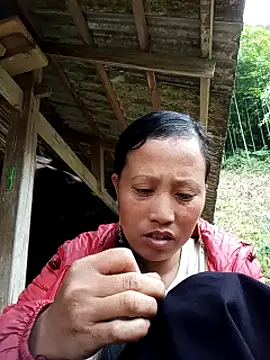 Snapshot of jerry-xx chatting on 18, 12, 2025 jerry-xx online show from 18, 12, 2025