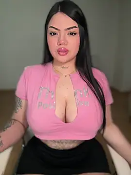 Snapshot of dulcemarianh_ chatting on 29, 4, 2026 dulcemarianh online show from 29, 4, 2026