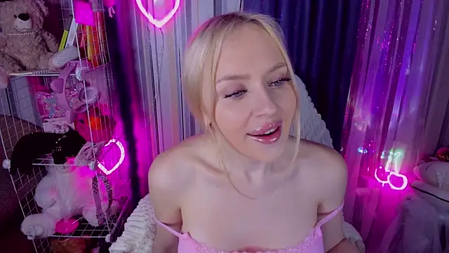 CeaneLino online show from 10, 4, 2026