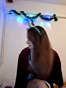 Snapshot of Nika_aa chatting on 15, 12, 2025 Nika aa online show from 15, 12, 2025