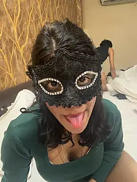 Snapshot of Lovebirdss chatting on 24, 2, 2026 Lovebirdss online show from 24, 2, 2026