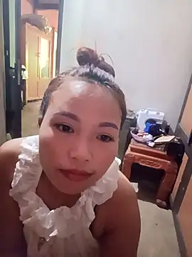 Snapshot of Rabbit-small chatting on 9, 10, 2025 Rabbit-small online show from 9, 10, 2025