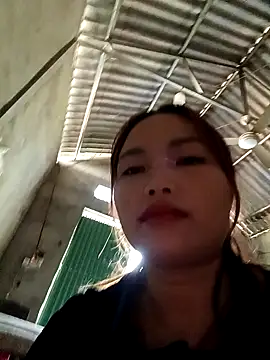 Snapshot of Rabbit-small chatting on 20, 10, 2025 Rabbit-small online show from 20, 10, 2025