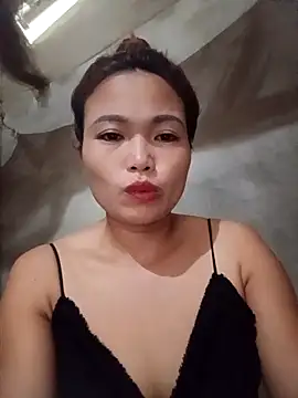 Snapshot of Rabbit-small chatting on 21, 10, 2025 Rabbit-small online show from 21, 10, 2025