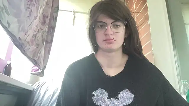 Snapshot of NikaXZimax chatting on 12, 10, 2025 NikaXZimax online show from 12, 10, 2025