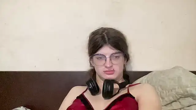 Snapshot of NikaXZimax chatting on 22, 11, 2025 NikaXZimax online show from 22, 11, 2025