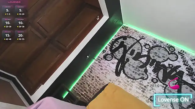 Snapshot of SaadyDeepAss chatting on 28, 11, 2025 SaadyDeepAss online show from 28, 11, 2025