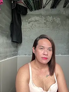 softhearted sweet online show from 9, 10, 2025