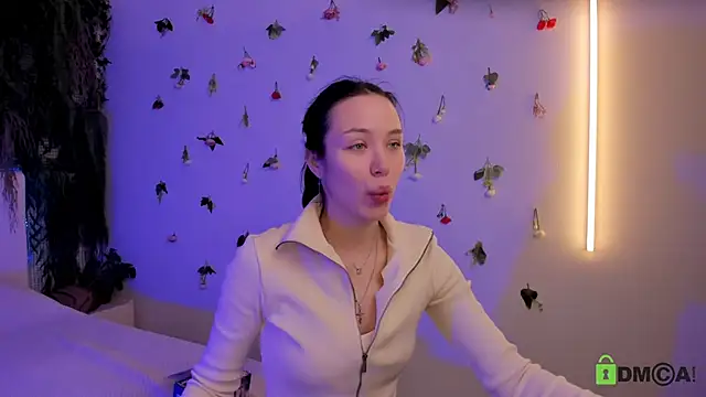 Snapshot of Black_Jenny chatting on 17, 12, 2025 Black Jenny online show from 17, 12, 2025