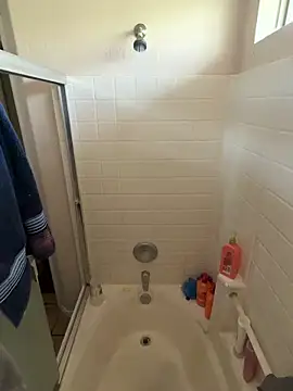 Snapshot of B1GLO chatting on 28, 2, 2026 B1GLO online show from 28, 2, 2026