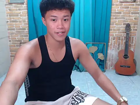 Snapshot of ur_naughtyboy_patrick chatting on 3, 12, 2025 ur naughtyboy patrick online show from 3, 12, 2025