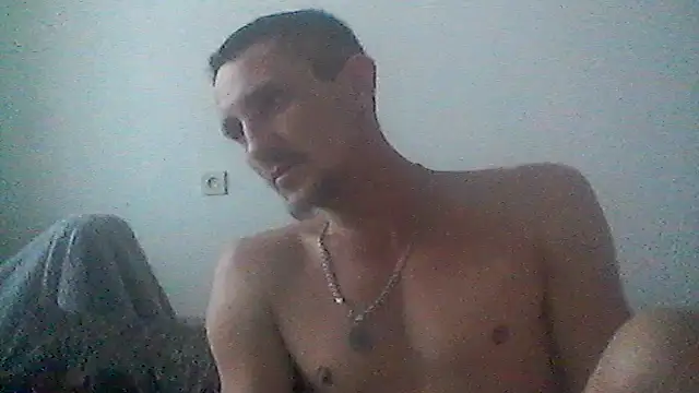 Snapshot of Twolatte chatting on 15, 12, 2025 Twolatte online show from 15, 12, 2025