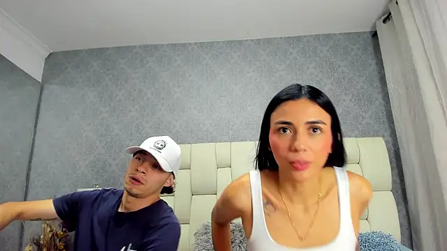 Snapshot of nicollandjhon chatting on 6, 11, 2025 nicollandjhon online show from 6, 11, 2025