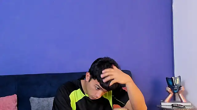 Snapshot of Stefano_Calle chatting on 1, 12, 2025 Stefano Calle online show from 1, 12, 2025