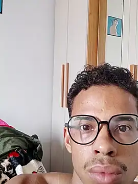 Snapshot of biell_lima chatting on 5, 12, 2025 biell lima online show from 5, 12, 2025