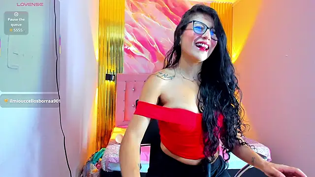 Snapshot of lilyan_milf chatting on 13, 10, 2025 lilyan milf online show from 13, 10, 2025