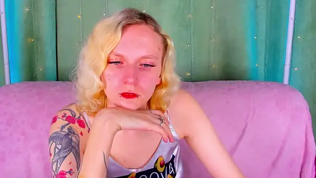 LikiLips online show from 1, 6, 2026