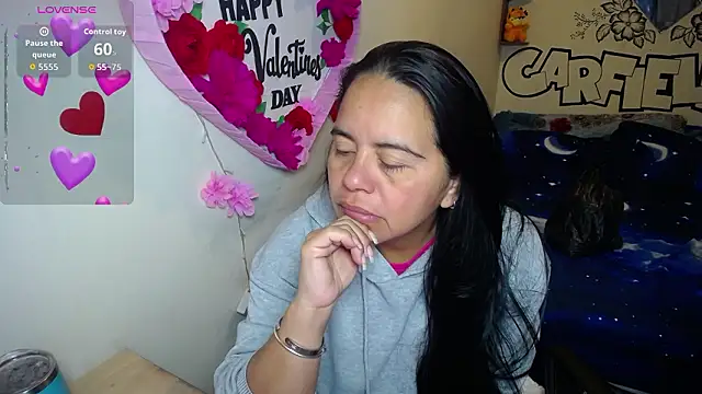 Miss  kendra  online show from 12, 3, 2026