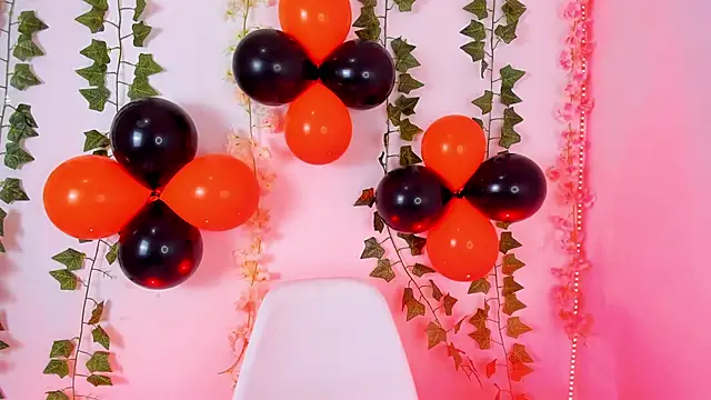 Snapshot of LucieAngels chatting on 31, 10, 2025 LucieAngels online show from 31, 10, 2025