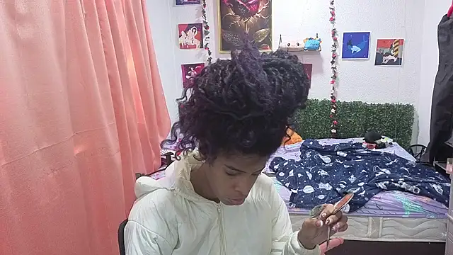 Snapshot of thianahorny chatting on 11, 7, 2026 thianahorny online show from 11, 7, 2026