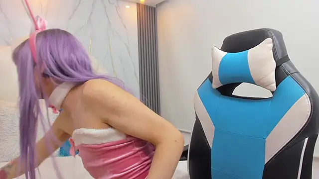 Baby Lannie online show from 14, 12, 2025